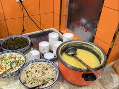 -闫家驴肉老店(华电一校店)
