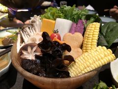 -湊湊火锅·茶憩(新中关购物中心店)
