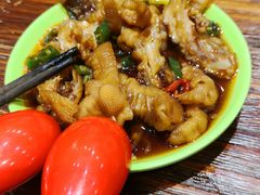-牛吃草牛肉面(翠柏路店)