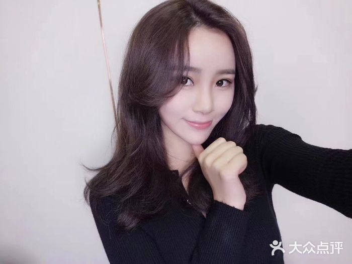 MYYF SALON烫发染发图片