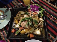 -Tikky Cafe