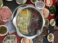 -储奇门鳝鱼火锅(总店)