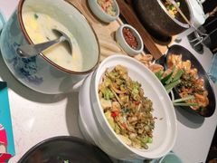 -刀板香·安徽菜(国购IFC店)