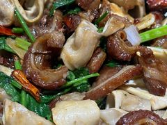 -超越海鲜屋(飞龙物业店)