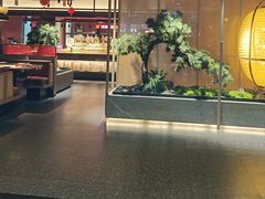 -芝小官毛肚火锅海鲜自助(苏州吴江区万宝店)