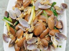 -四川小胡子海鲜(丁村万人海鲜广场店)