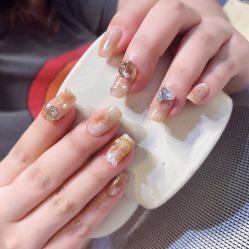 -心窑Shero's 美甲美睫美妆沙龙