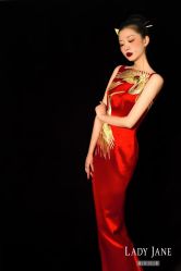 -Lady  Jane高端婚纱礼服馆