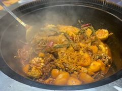 -山河屯铁锅炖(哈西站店)