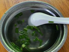 -灵山卢梅燕粉店