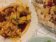 辣卤牛蛙-十面欢腾·海鲜面·台式Bistro(长乐路店)