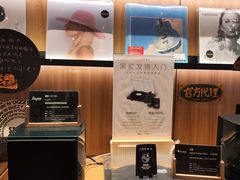 -黑胶星球(华发中城商都店)