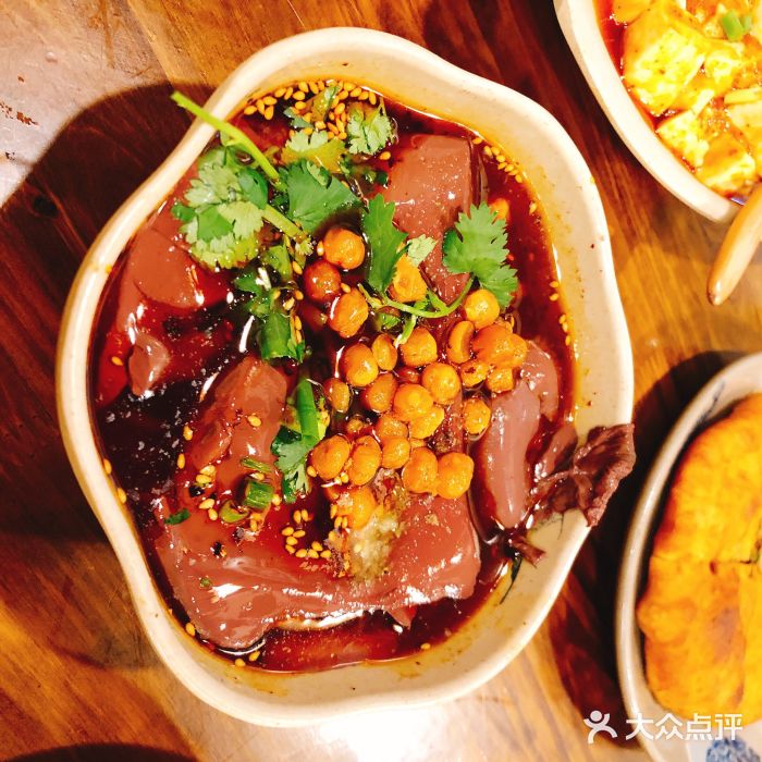 冯三娘跷脚牛肉(四川名店)血旺图片