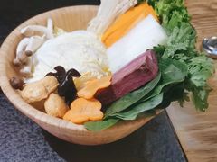 -湊湊火锅·茶憩(上海合生汇店)