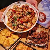 聚点串吧 | 五角场夜宵新据点！这家烤串超正！😍