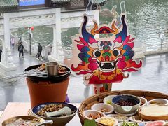 -包整·丝娃娃(一览甲秀楼风景店)