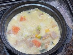 -有一锅·野生菌黑山羊腊排骨火锅(古城北门店)