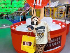 -m豆巧克力世界(上海世茂广场店)