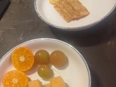 -海派悦庭·海胆烧麦·新融合菜(凯德广场店)