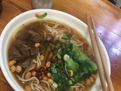 -菲哥麻辣烫(贵山小区店)