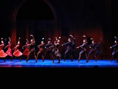 -交通银行前滩31演艺中心