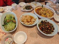 -红樱桃·欢乐餐厅(太原里店)