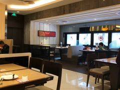 大堂-必胜客(WOW中心城店)