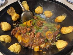 豆角土豆炖排骨-妈妈家铁锅炖(景诚园综合楼店)