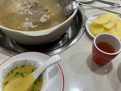 -烧哥美蛙肥肠鱼火锅·十五年社区店