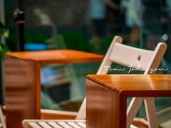 -Line 咖啡(石厦花园店)