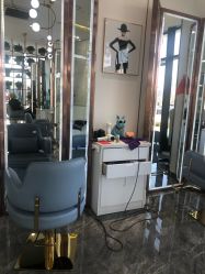 -MY WAY SALON