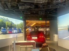 -TESLA 特斯拉(上海太古汇体验店)