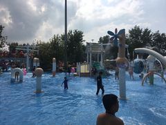 -欢乐水魔方水世界