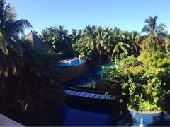 -三亚湾海居铂尔曼度假酒店