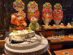 -雍容荟帝王蟹活龙虾展台自助(IFS黑金店)