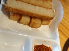 -小小河边鱼(天润城店)
