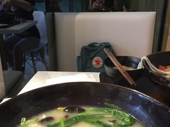 -蒙小妹骨汤饭.米线(新光路店)