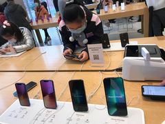 -Apple零售店(玄武湖店)