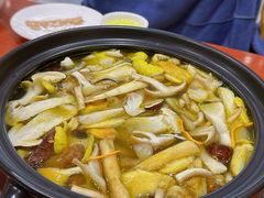 -菌之家·专业纯野生菌火锅·特色炒菌