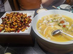 -渝乡辣婆婆·川菜 水煮鱼(中山西路店)