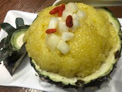 版纳菠萝饭-老滇山寨•云南特色菜•地方菜•民族风情歌舞表演(金碧店)