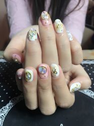 -睫乐园•睫公馆•美睫美甲沙龙