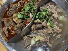 -大众跷脚牛肉馆·非遗传承单位(峨眉山店)