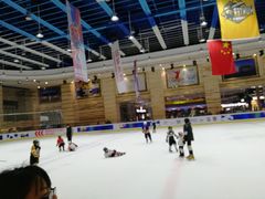 -冠军冰场(环球中心店)