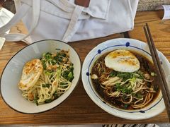 -秦云老太婆摊摊面(长嘉汇两江峯店)