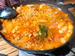 泡菜芝士年糕拉面土豪锅-京玉菲饭店(李村店)