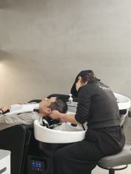 -Z.X HAIR SALON张新美业