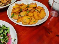 -芦茨金富饭庄·25年老字号·专做稻草鸡