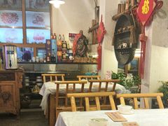 -霄汉牛三鲜湖北砂锅菜(万松园2店)