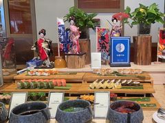 -大中华希尔顿酒店-念自助餐·嗨啤·小龙虾